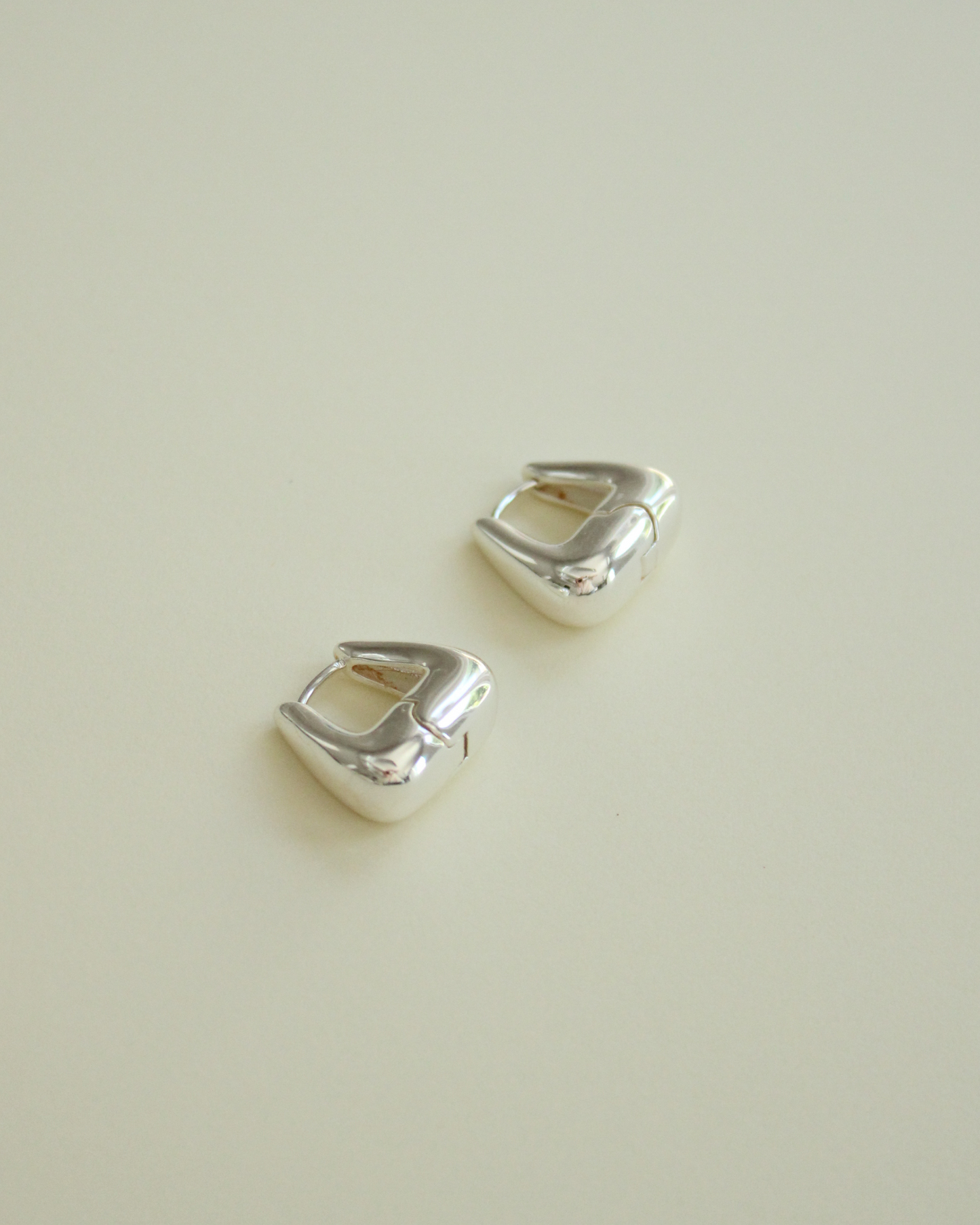 Petite Hoops