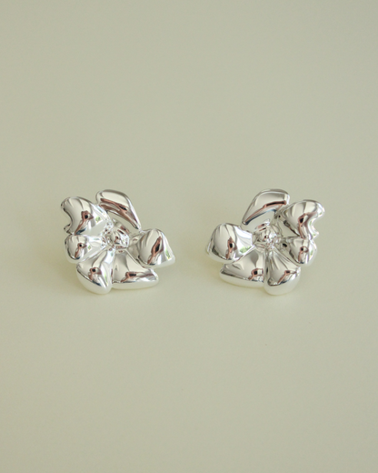 Le Fleur Earrings
