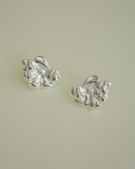 Le Fleur Earrings